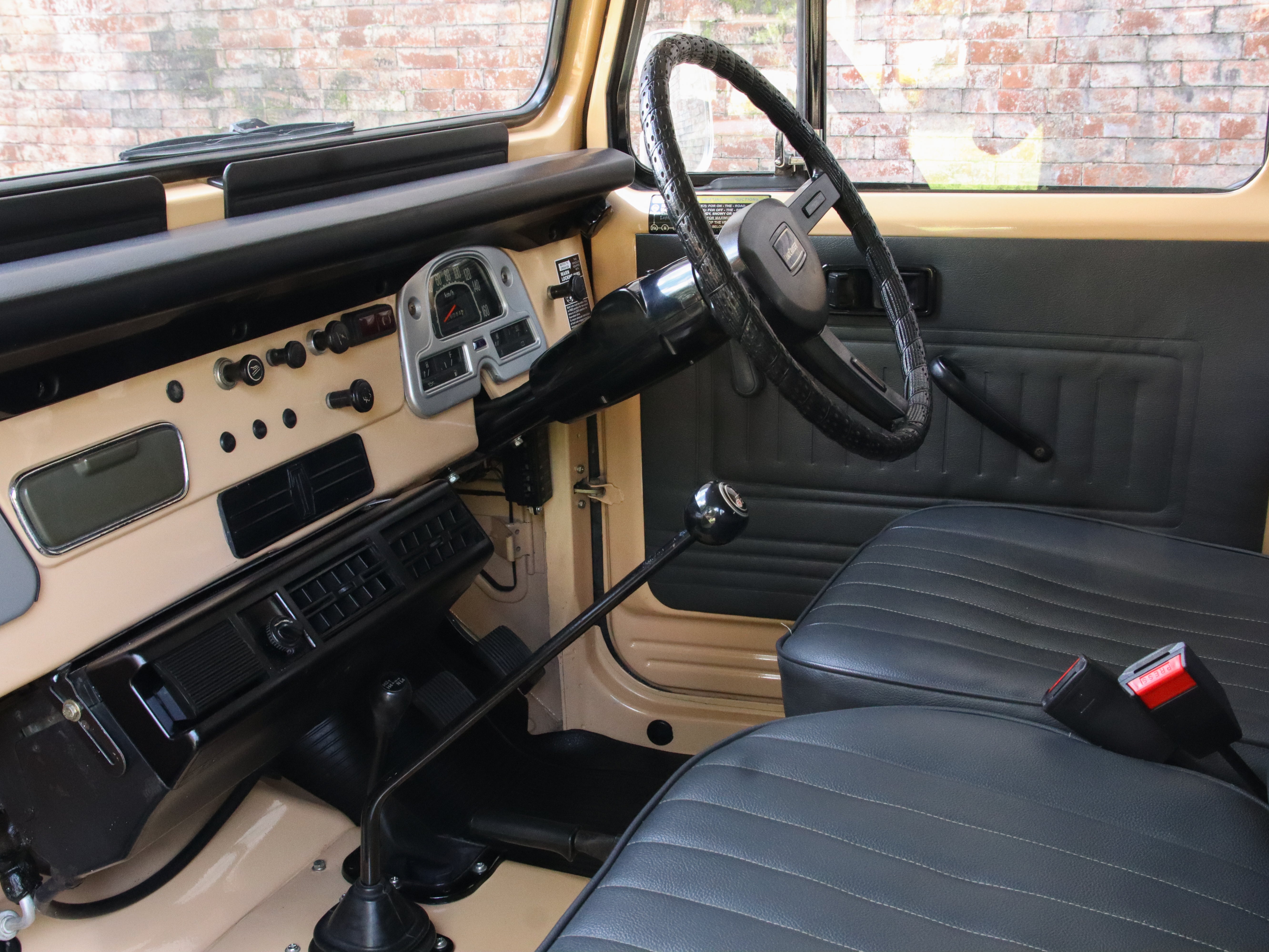 1981 TOYOTA FJ40 LAND CRUISER (SOLD)