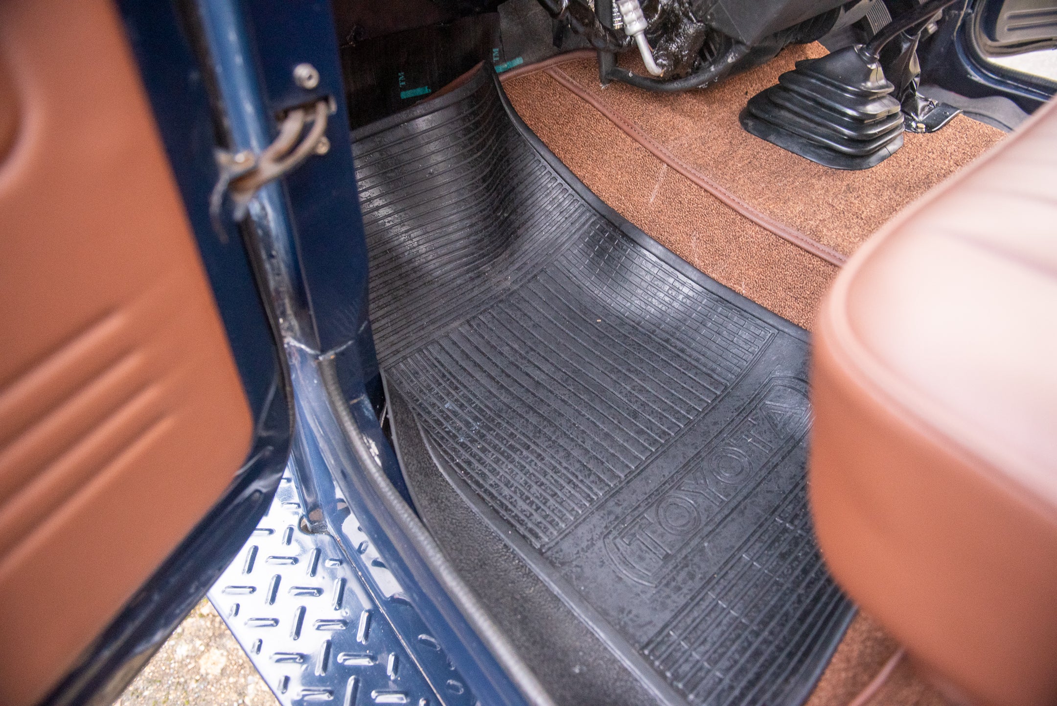 1983 TOYOTA BJ40 LAND CRUISER (SOLD)