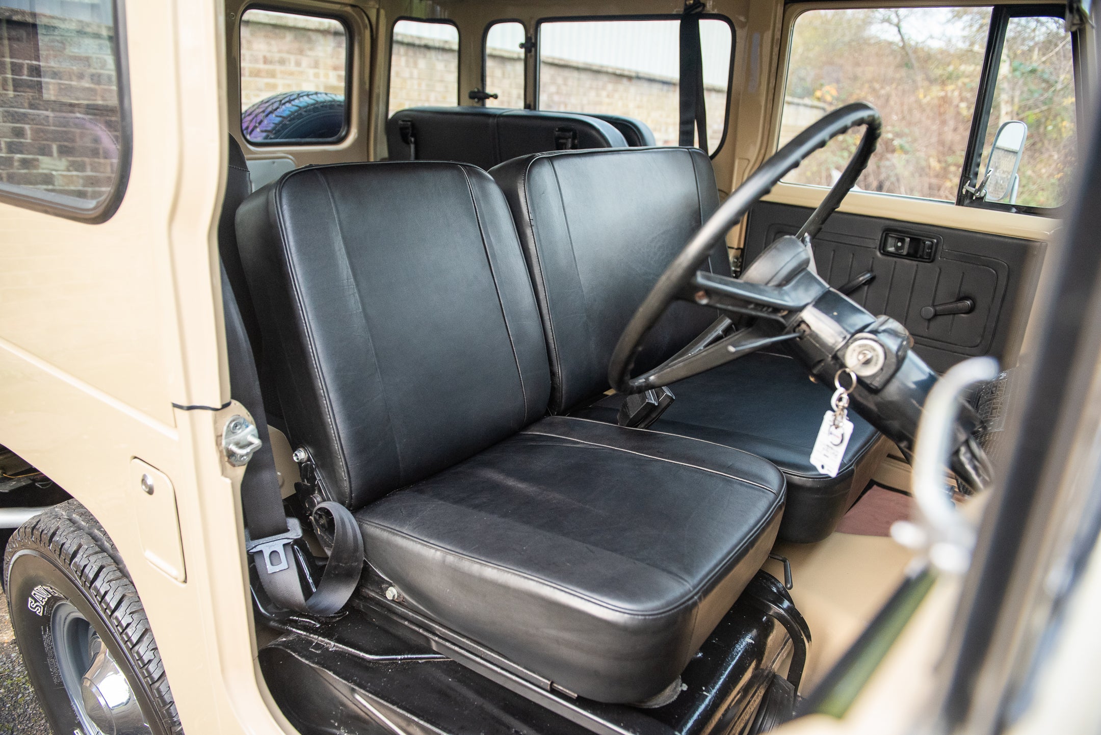 1977 TOYOTA FJ40 LAND CRUISER (SOLD)