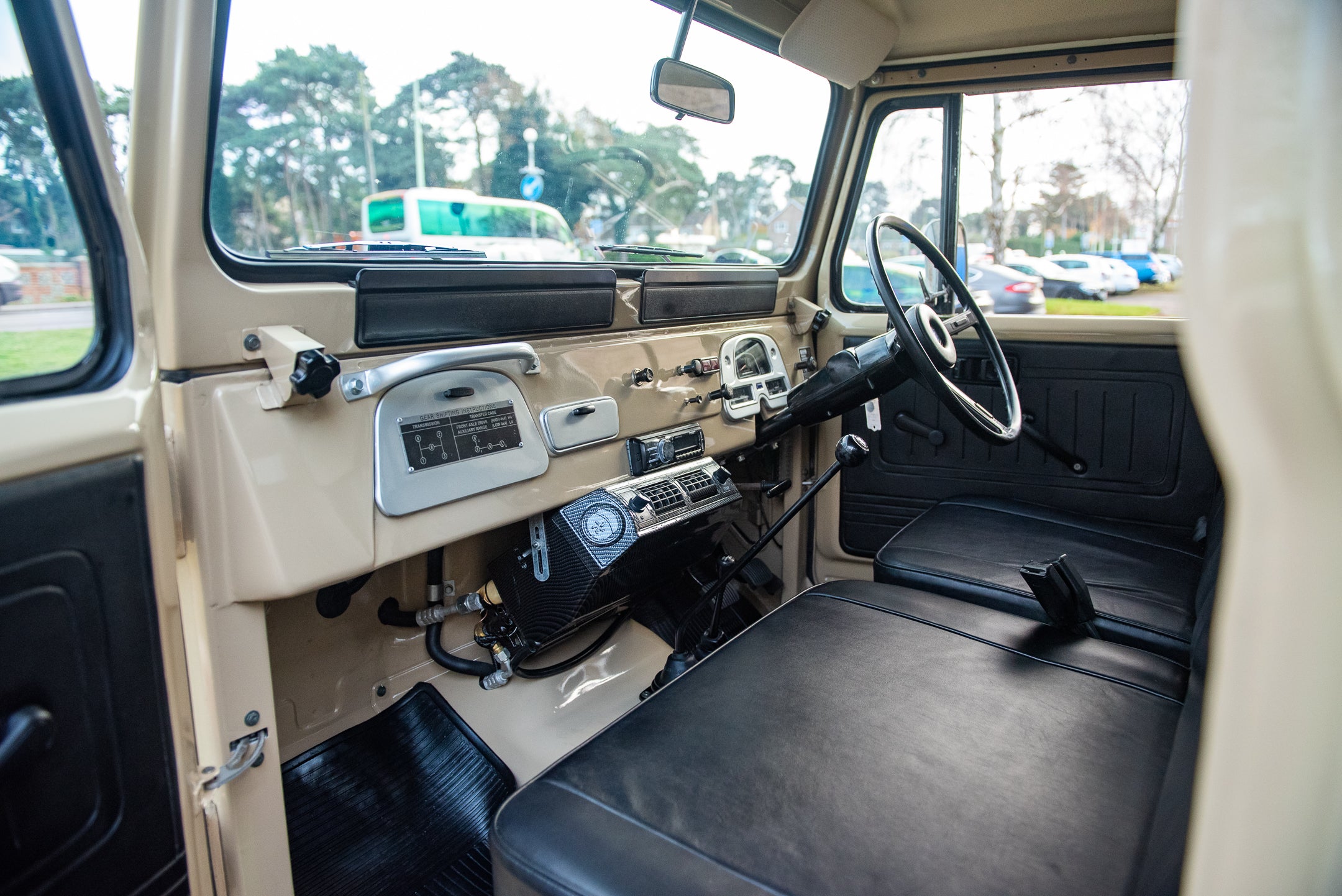 1977 TOYOTA FJ40 LAND CRUISER (SOLD)