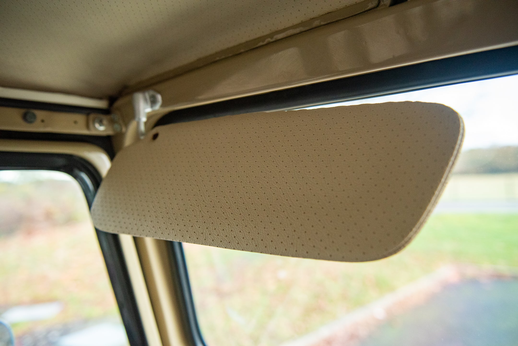 1977 TOYOTA FJ40 LAND CRUISER (SOLD)