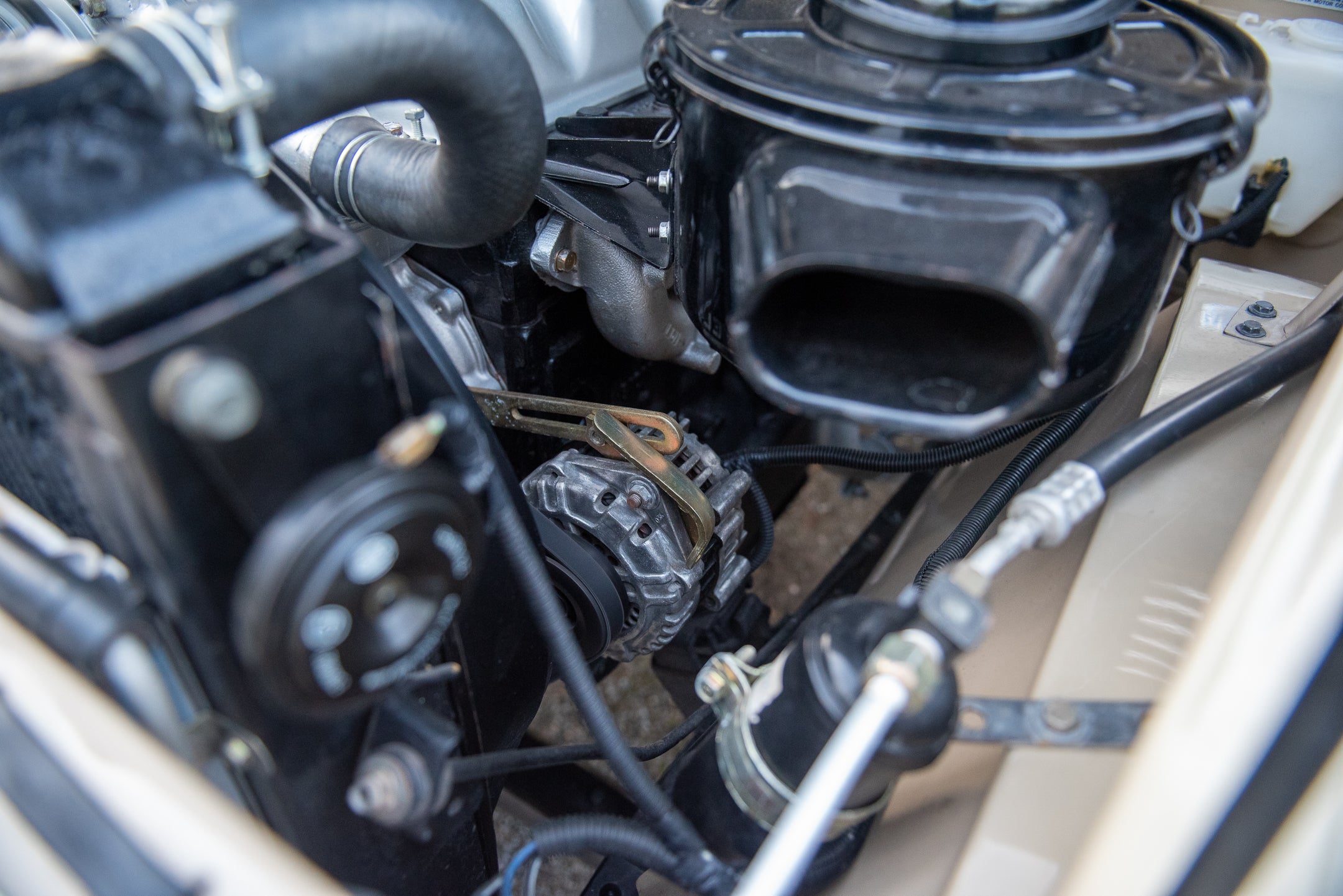 1977 TOYOTA FJ40 LAND CRUISER (SOLD)