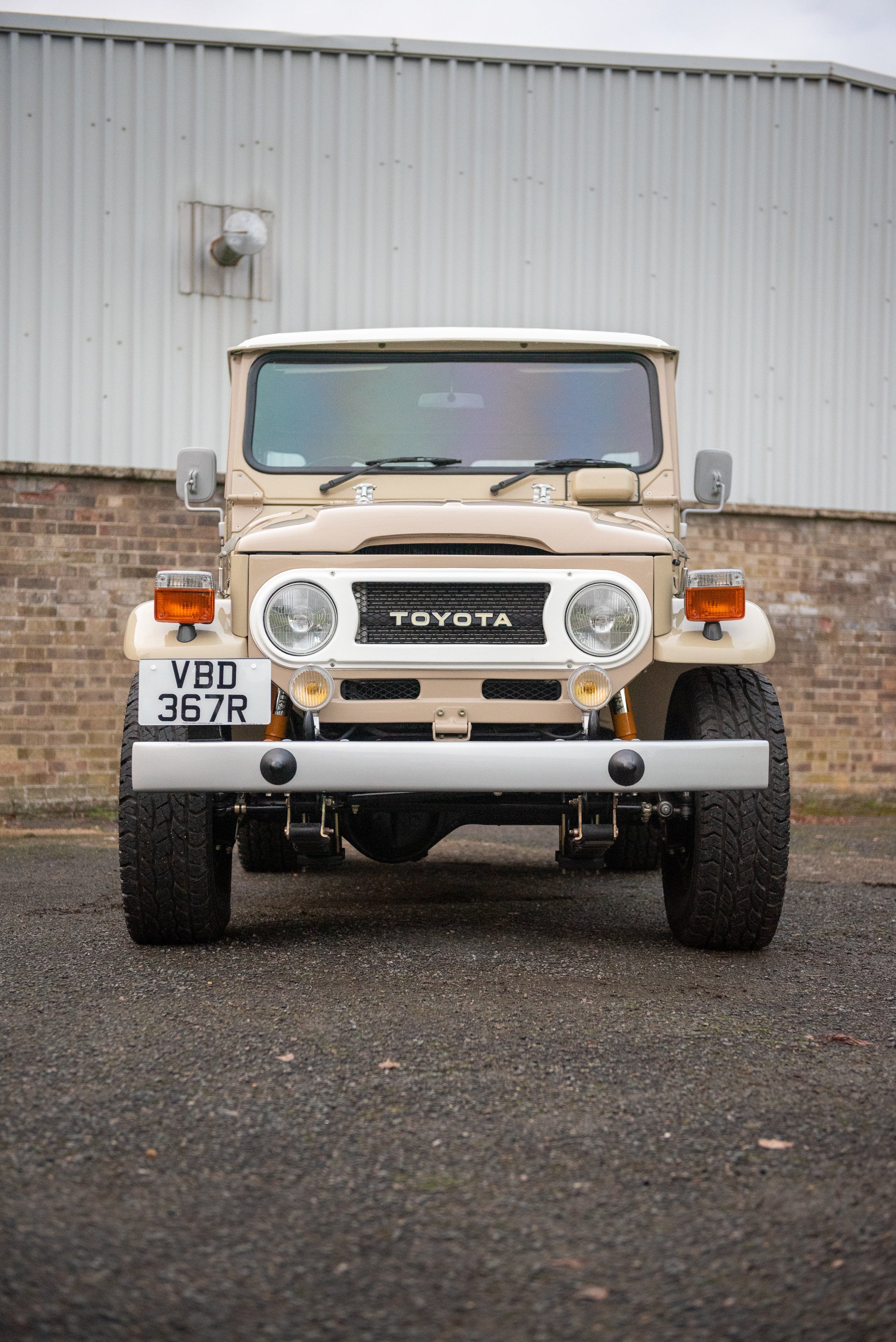 1977 TOYOTA FJ40 LAND CRUISER (SOLD)
