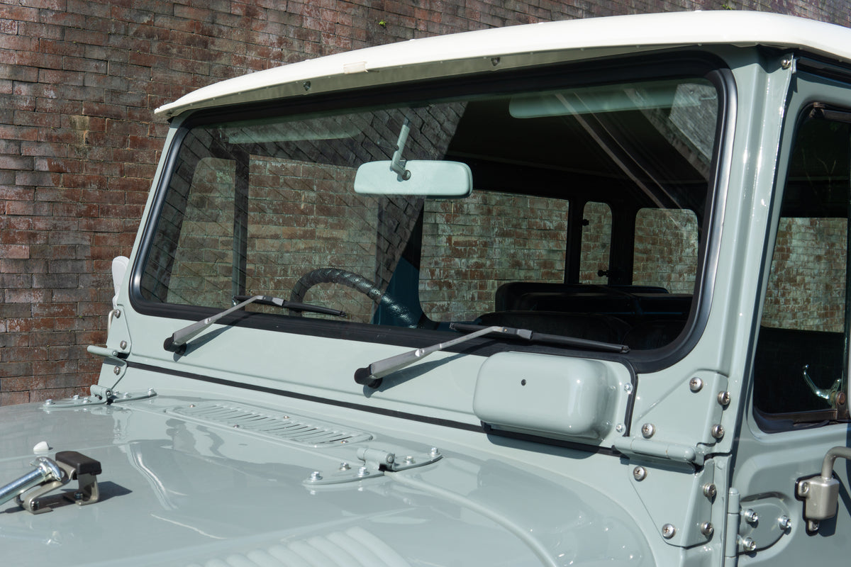 1982 TOYOTA FJ40 LAND CRUISER