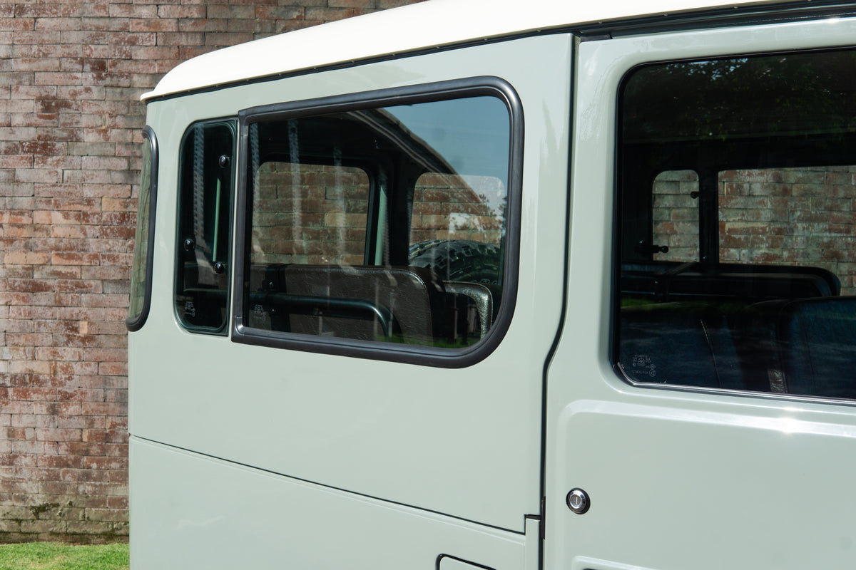 1982 TOYOTA FJ40 LAND CRUISER