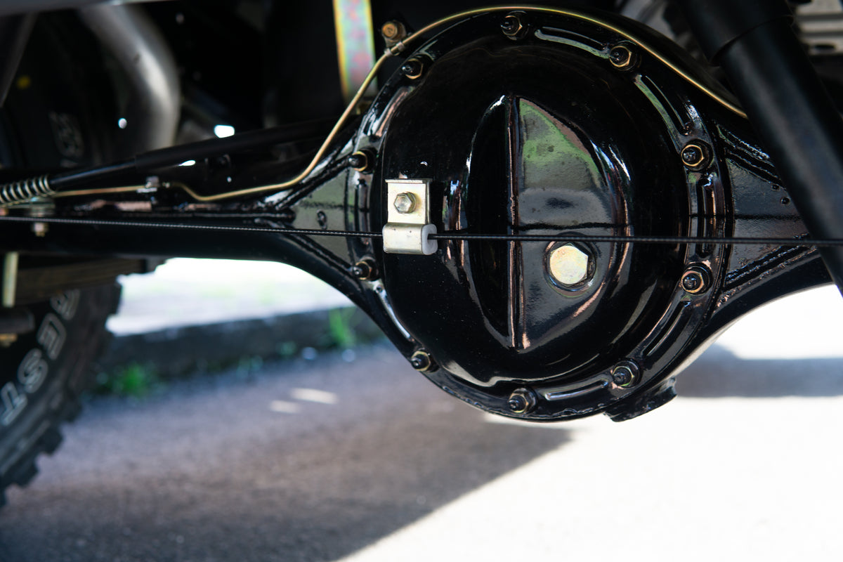 1982 TOYOTA FJ40 LAND CRUISER