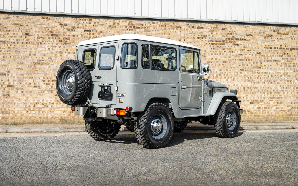 VINTAGE LAND CRUISER 40 SERIES NEW RESTORATION FOR SALE 