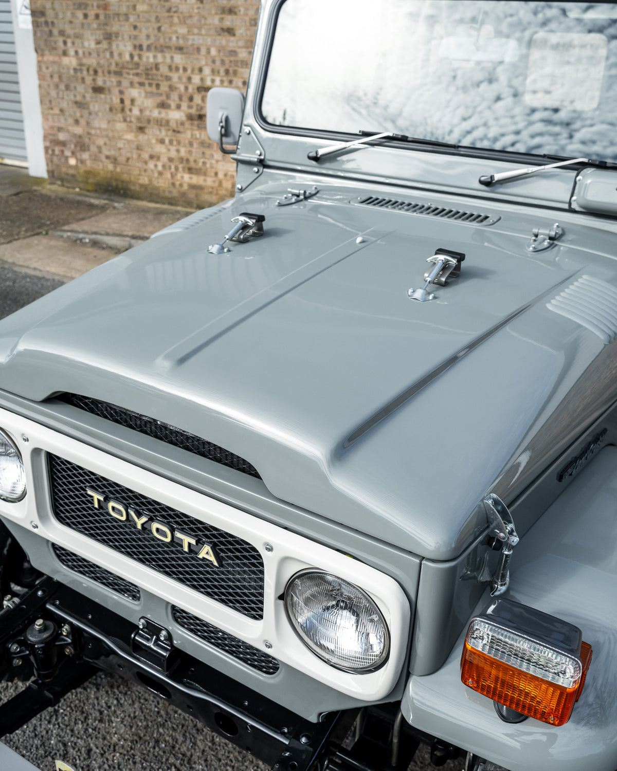 RESTORED HEATH GRAY 1982 TOYOTA FJ40 LAND CRUISER FOR SALE