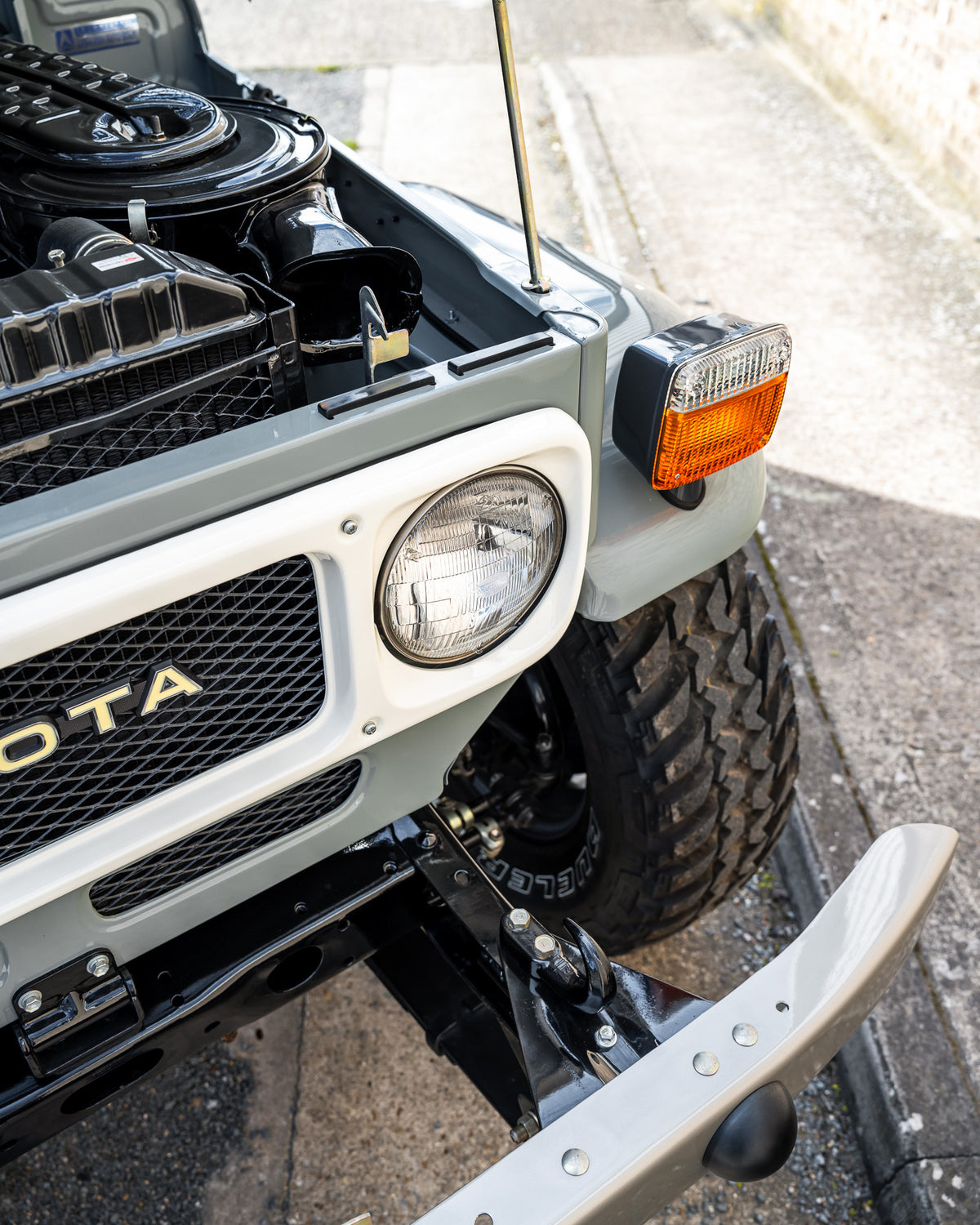 VINTAGE 40 SERIES TOYOTA JEEP TOYOTA FJ40 LAND CRUISER FOR SALE