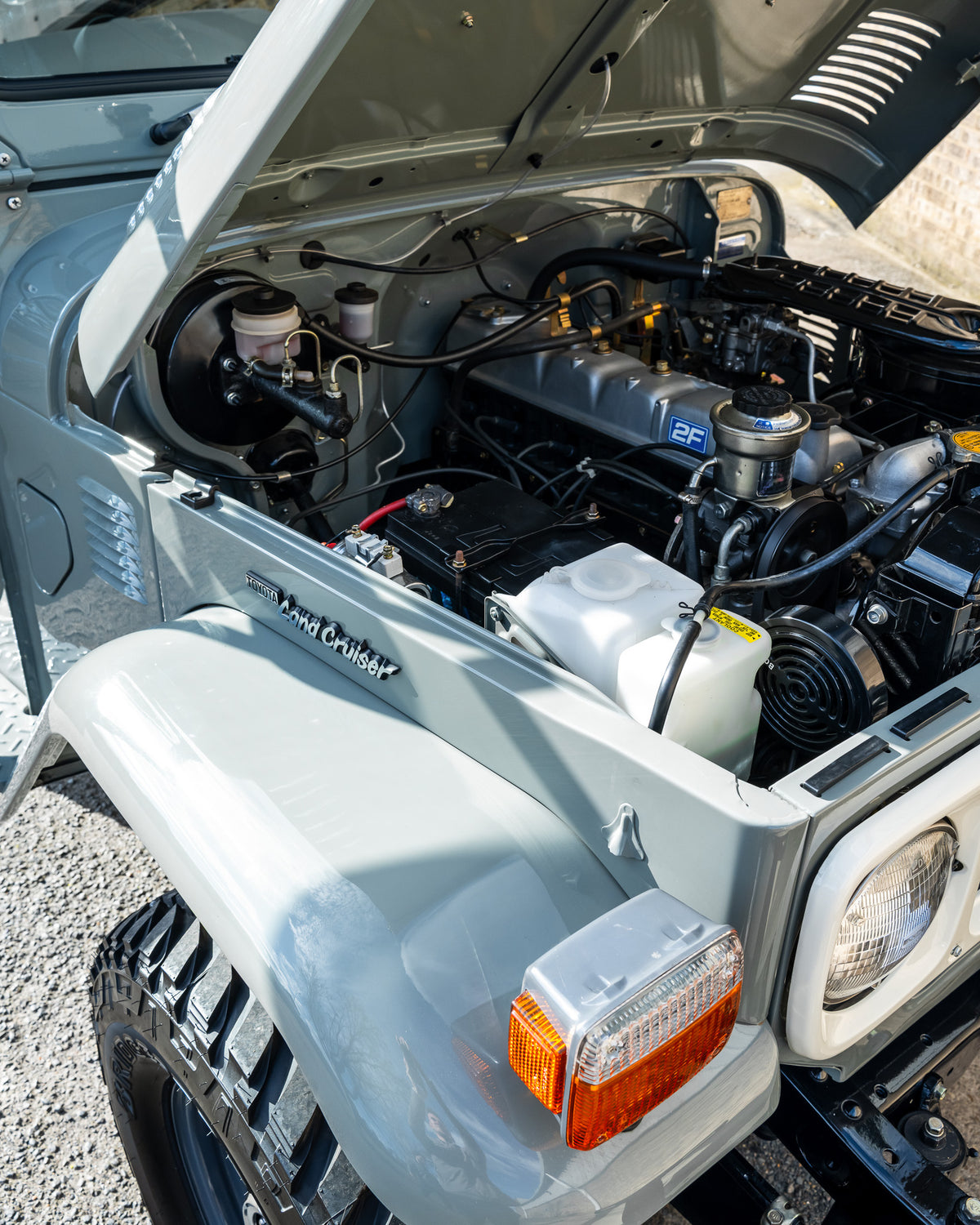 CLASSIC 40 SERIES HEATH GRAY 1982 TOYOTA FJ40 LAND CRUISER NEW RESTORATION OVERHAULED ENGINE FOR SALE