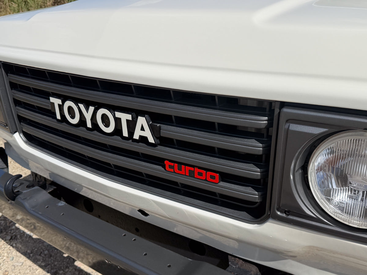 White 60 Series 1986 Toyota HJ61 Land Cruiser For Sale Australia  UK South Africa