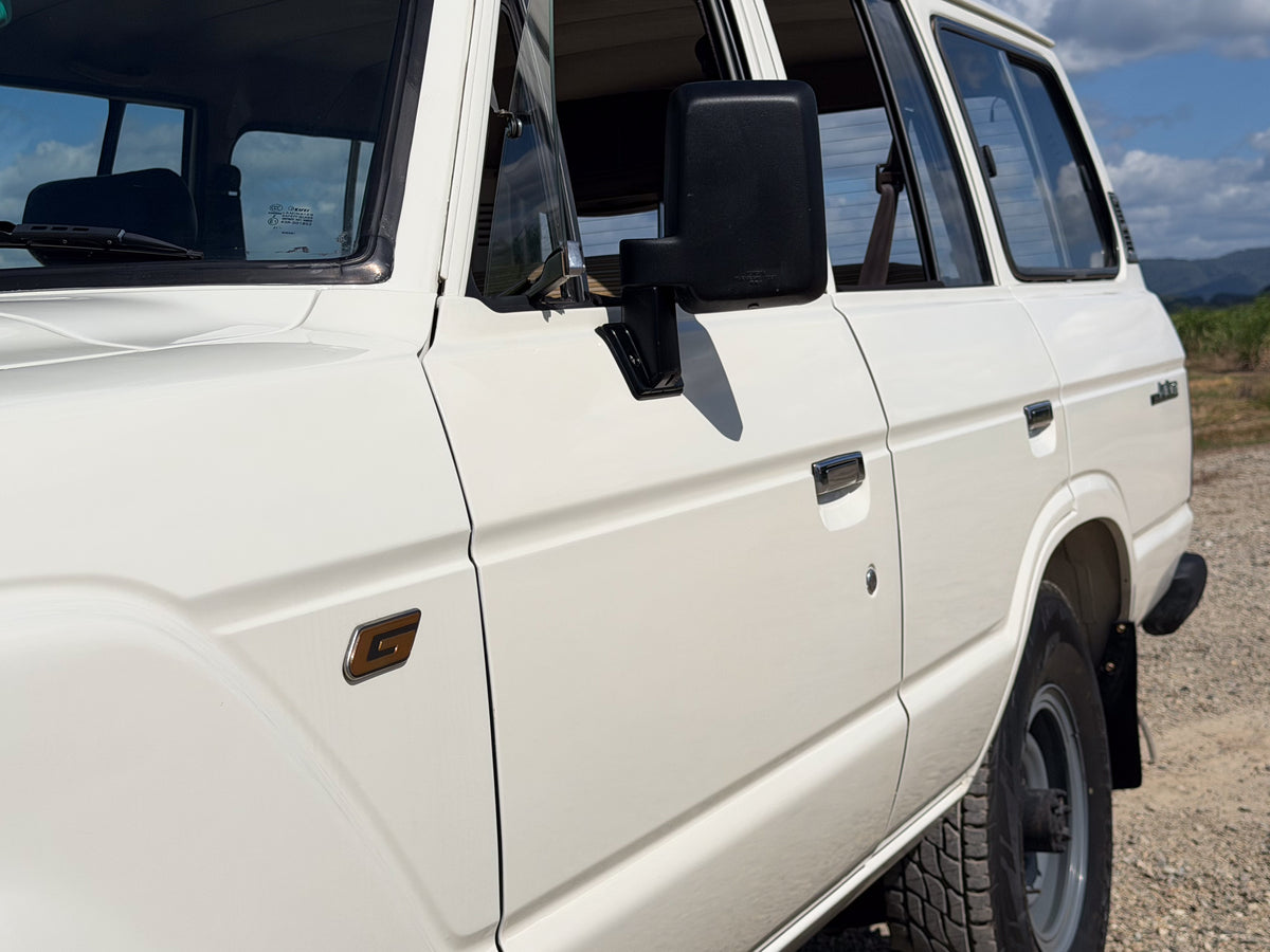 White 1986 Toyota HJ61 with Original Turbo Seats For Sale