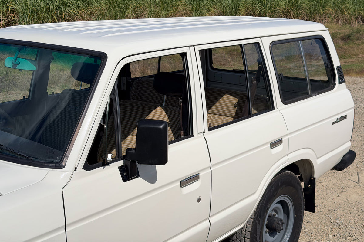 White 1986 Toyota HJ61 with Original Turbo Seats For Sale