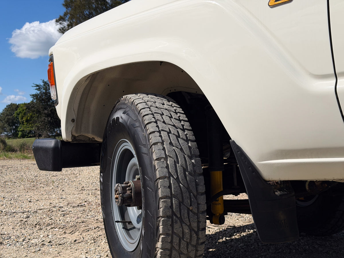 1986 Toyota HJ61 Land Cruiser with 16" Steel Rims For Sale