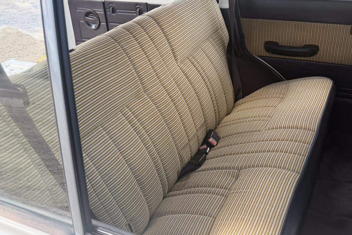 1986 Toyota HJ61 Land Cruiser Turbo Diesel Original Upholstery For Sale