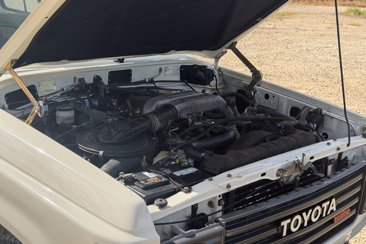 1986 Toyota HJ61 Land Cruiser 60 Series Original Engine 12H-T Turbo Diesel For Sale