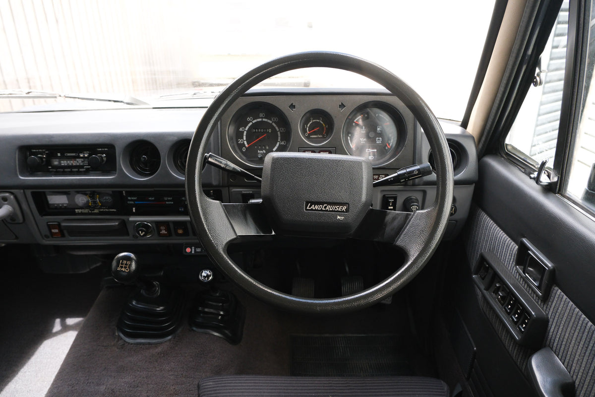1985 TOYOTA HJ60 LAND CRUISER SAHARA