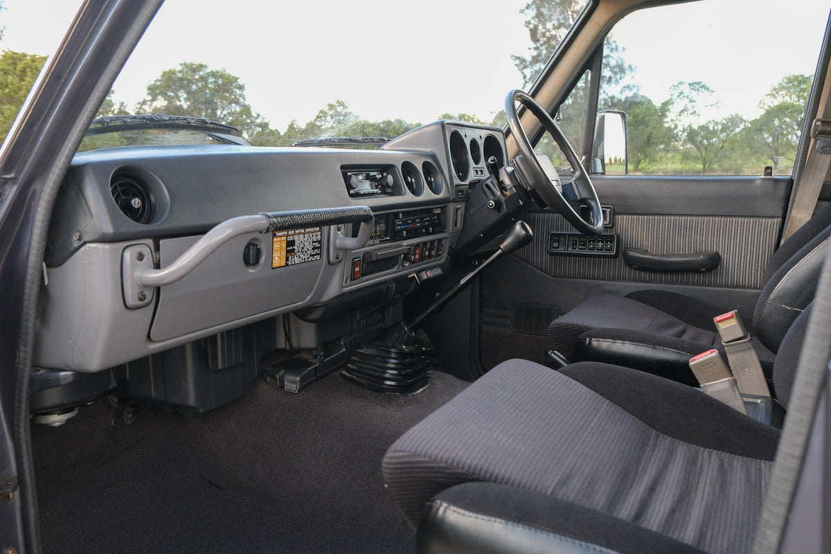 1985 TOYOTA HJ60 LAND CRUISER SAHARA