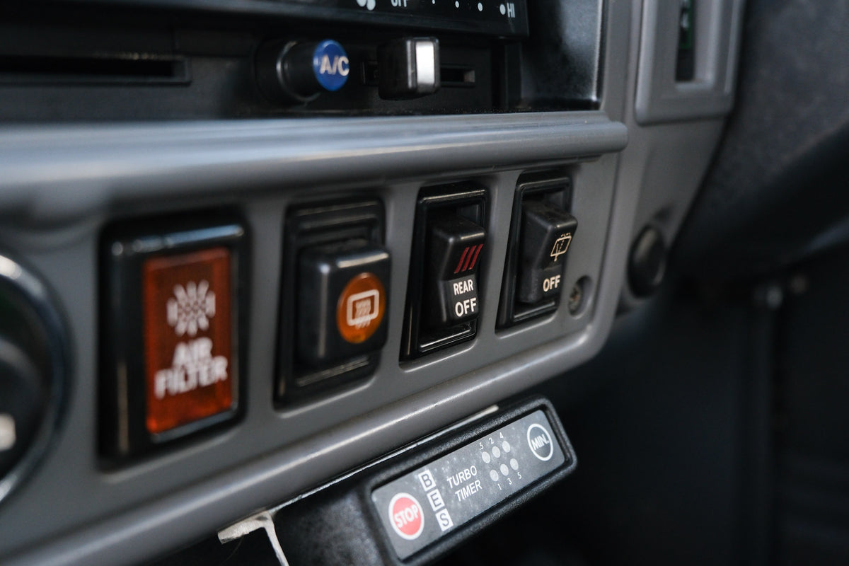 1985 TOYOTA HJ60 LAND CRUISER SAHARA