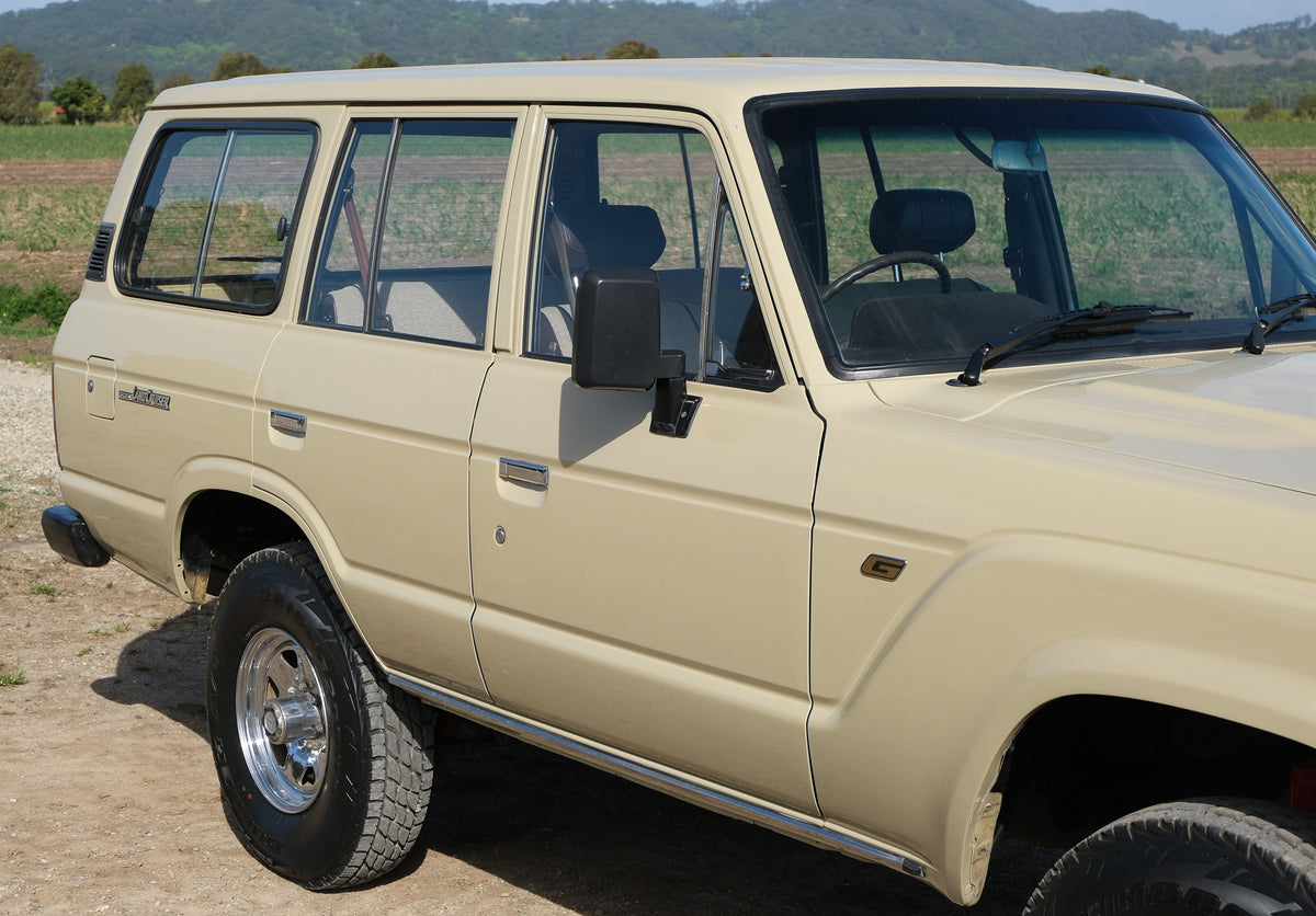 1984 TOYOTA HJ60 LAND CRUISER