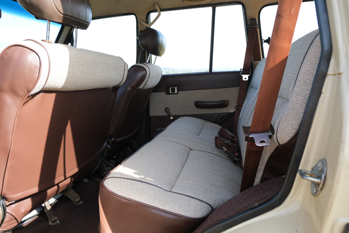1984 TOYOTA HJ60 LAND CRUISER