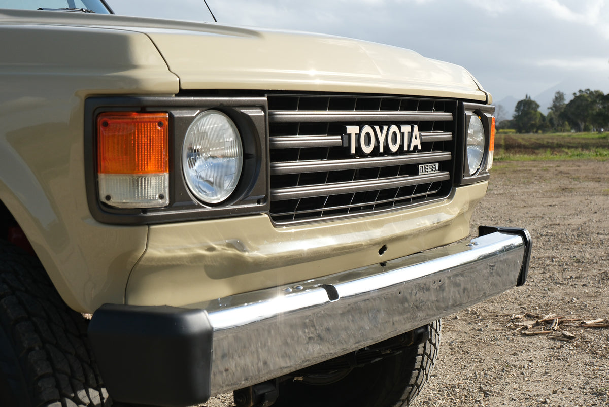 1984 TOYOTA HJ60 LAND CRUISER