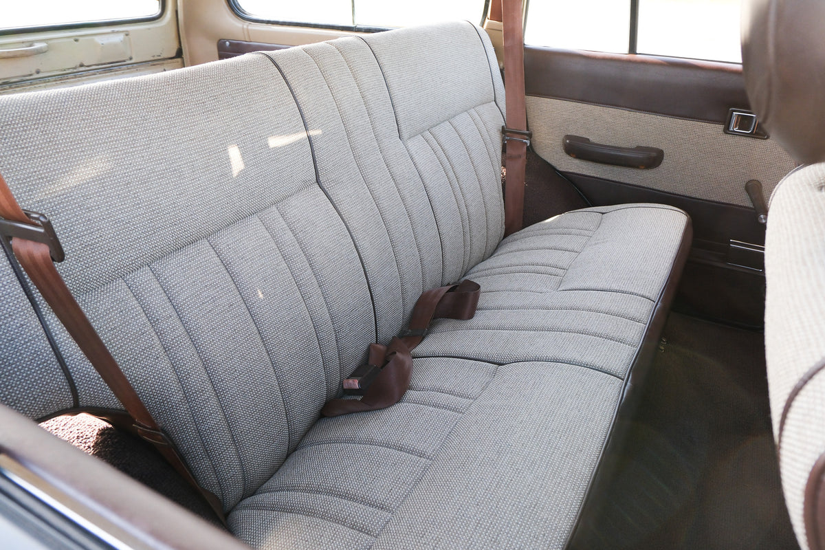 1984 TOYOTA HJ60 LAND CRUISER