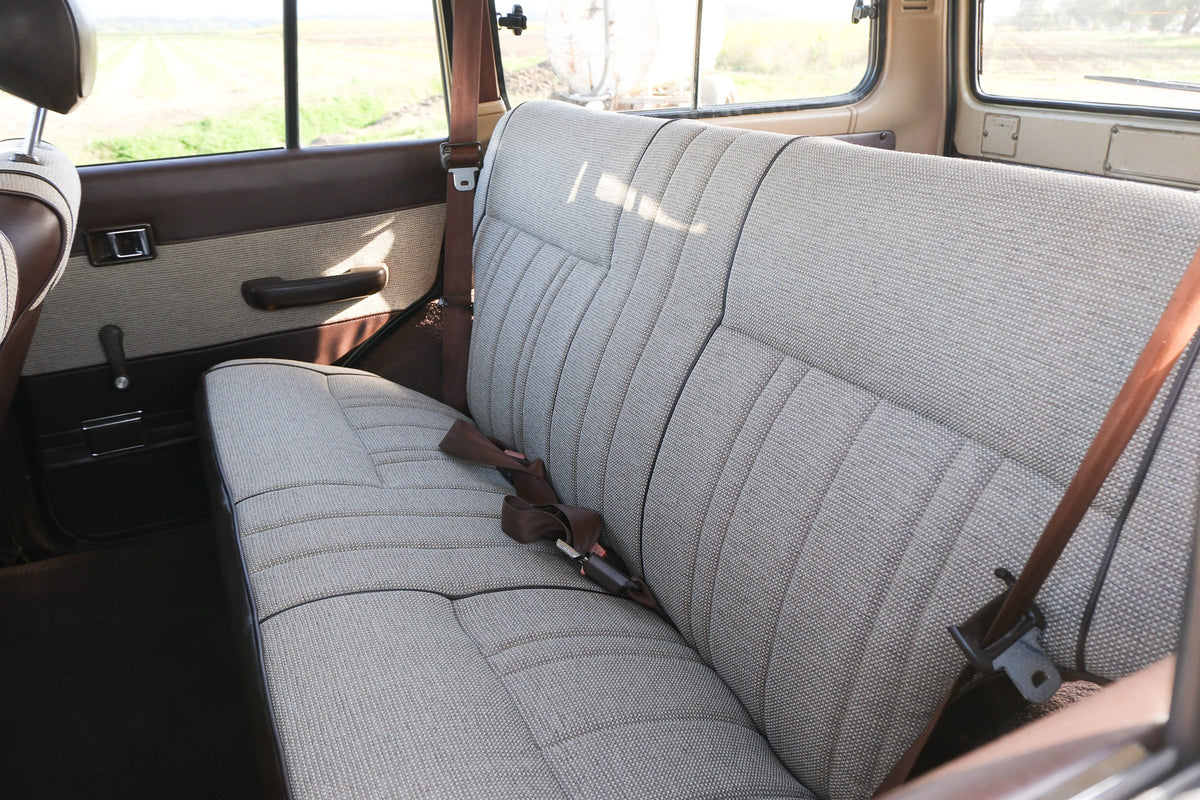 1984 TOYOTA HJ60 LAND CRUISER