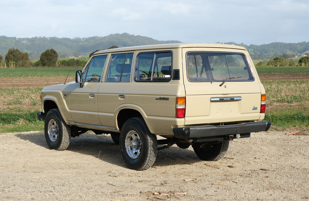 1984 TOYOTA HJ60 LAND CRUISER