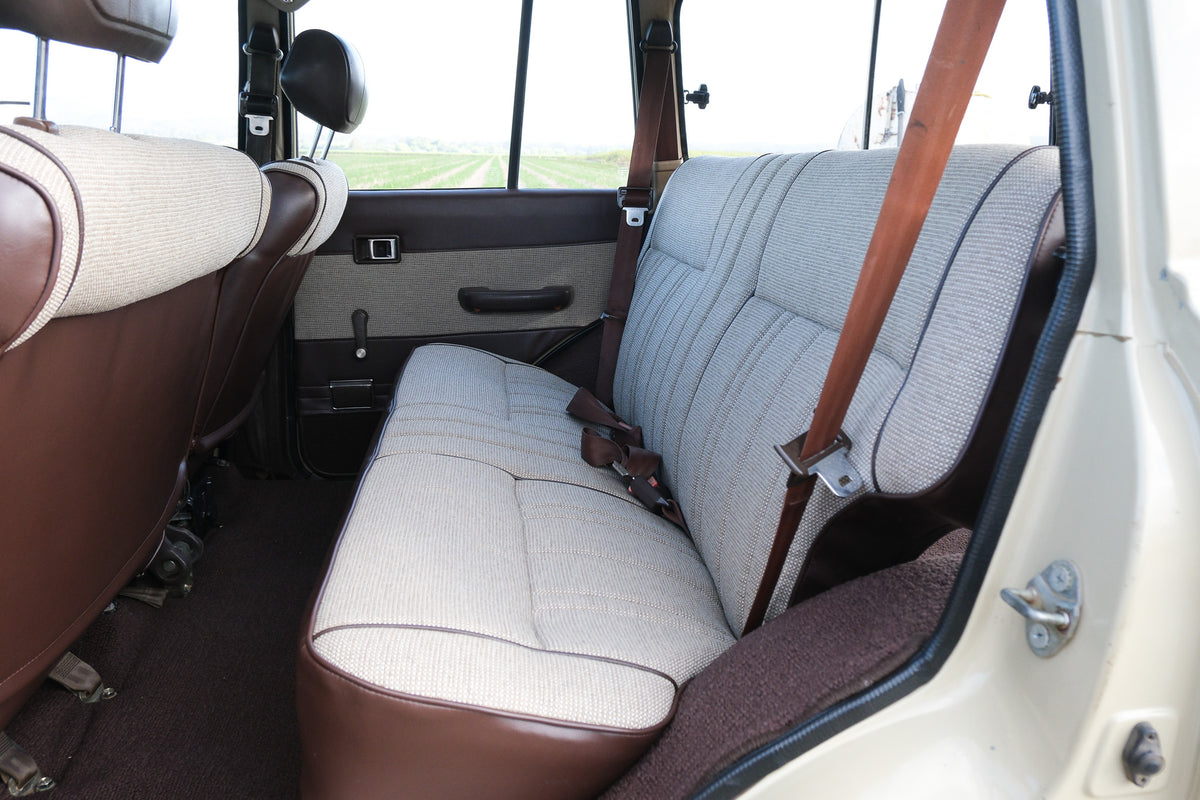 1984 TOYOTA HJ60 LAND CRUISER