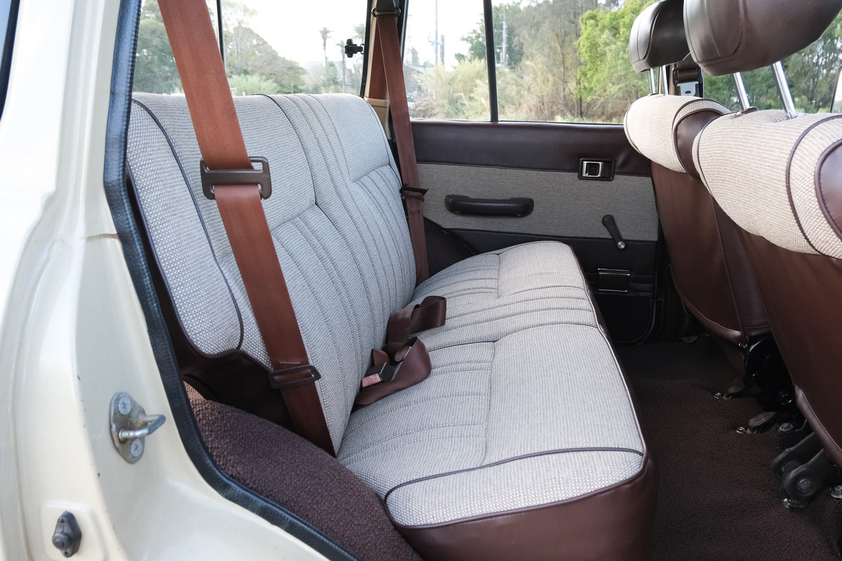 1984 TOYOTA HJ60 LAND CRUISER