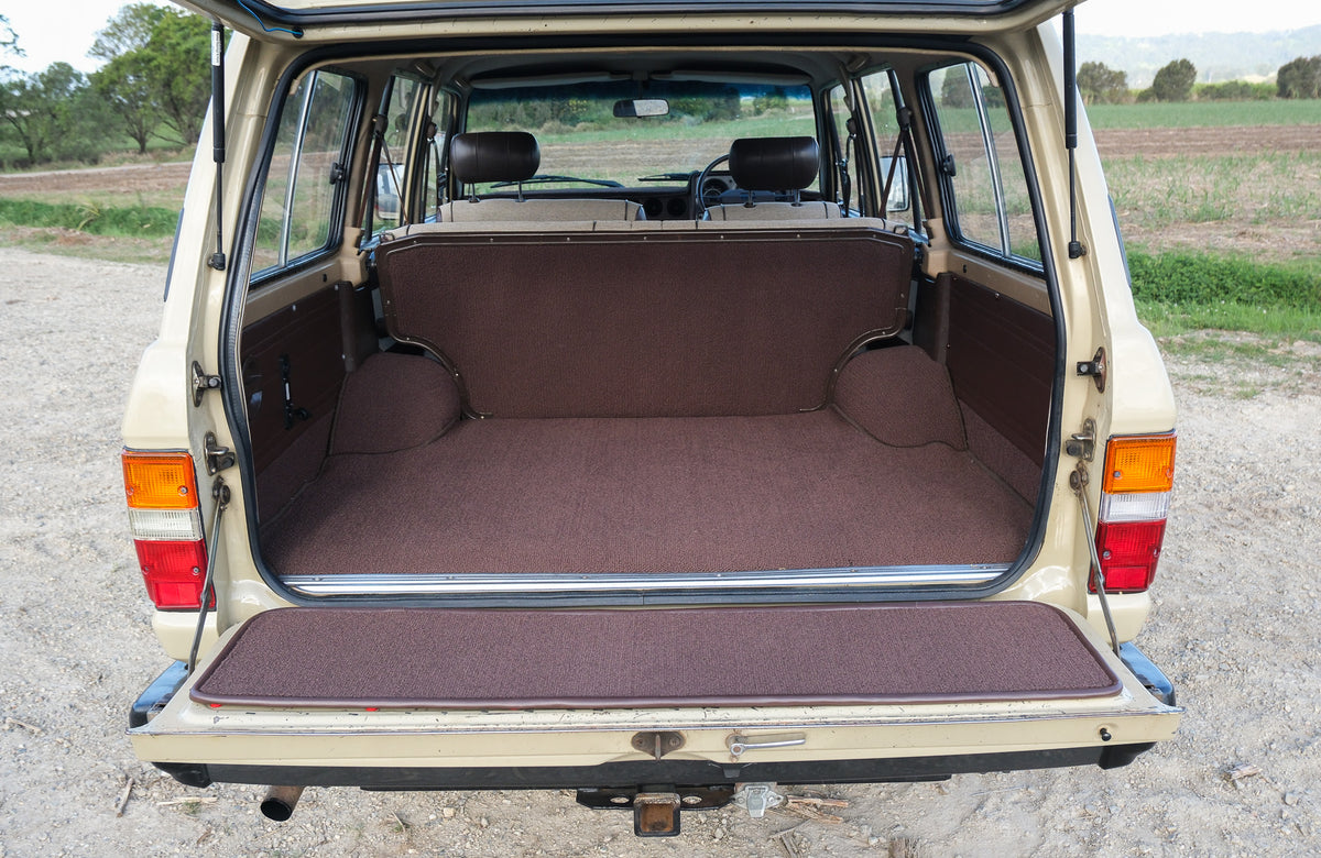 1984 TOYOTA HJ60 LAND CRUISER