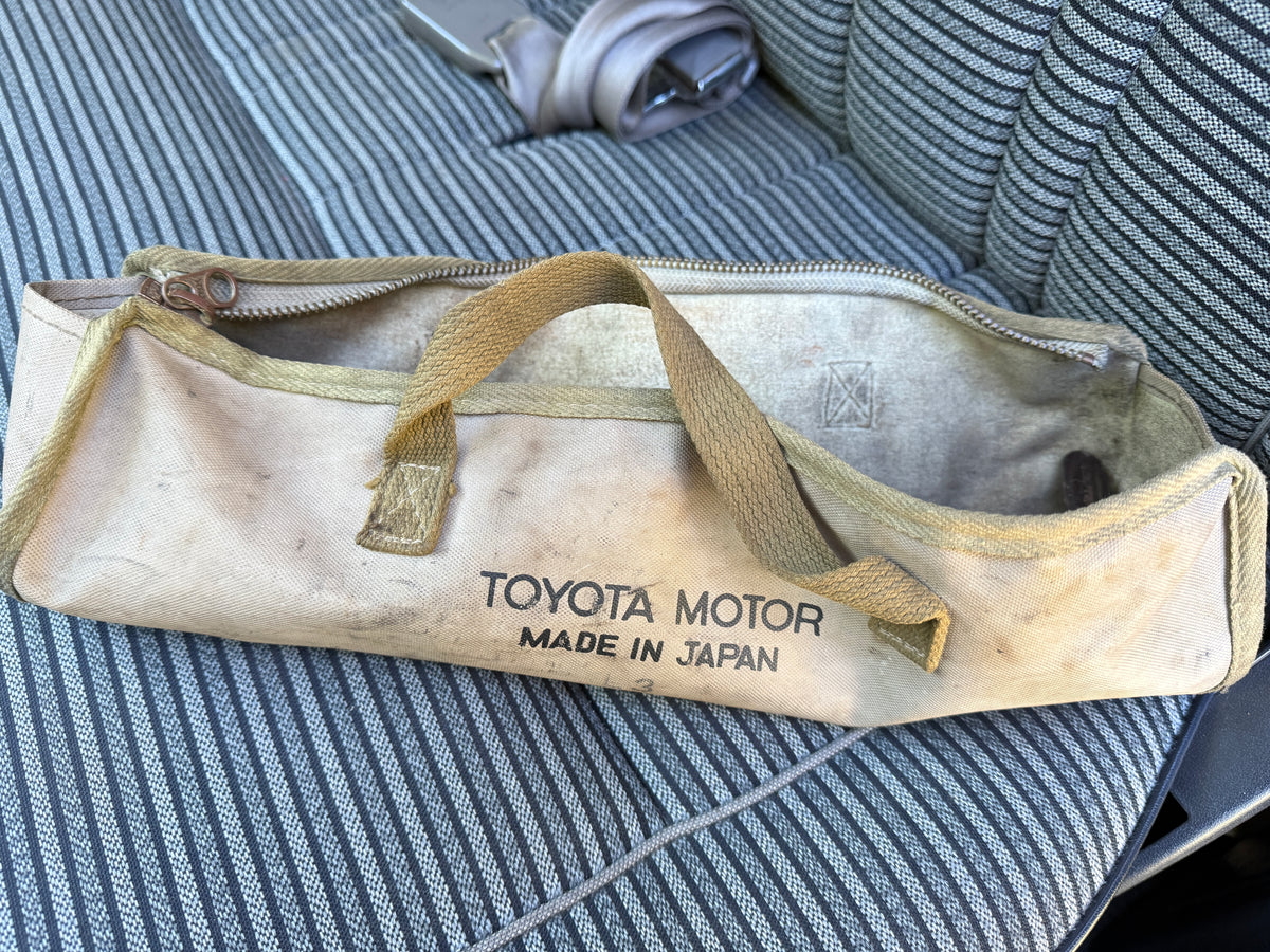 1985 TOYOTA FJ62 LAND CRUISER (SOLD)