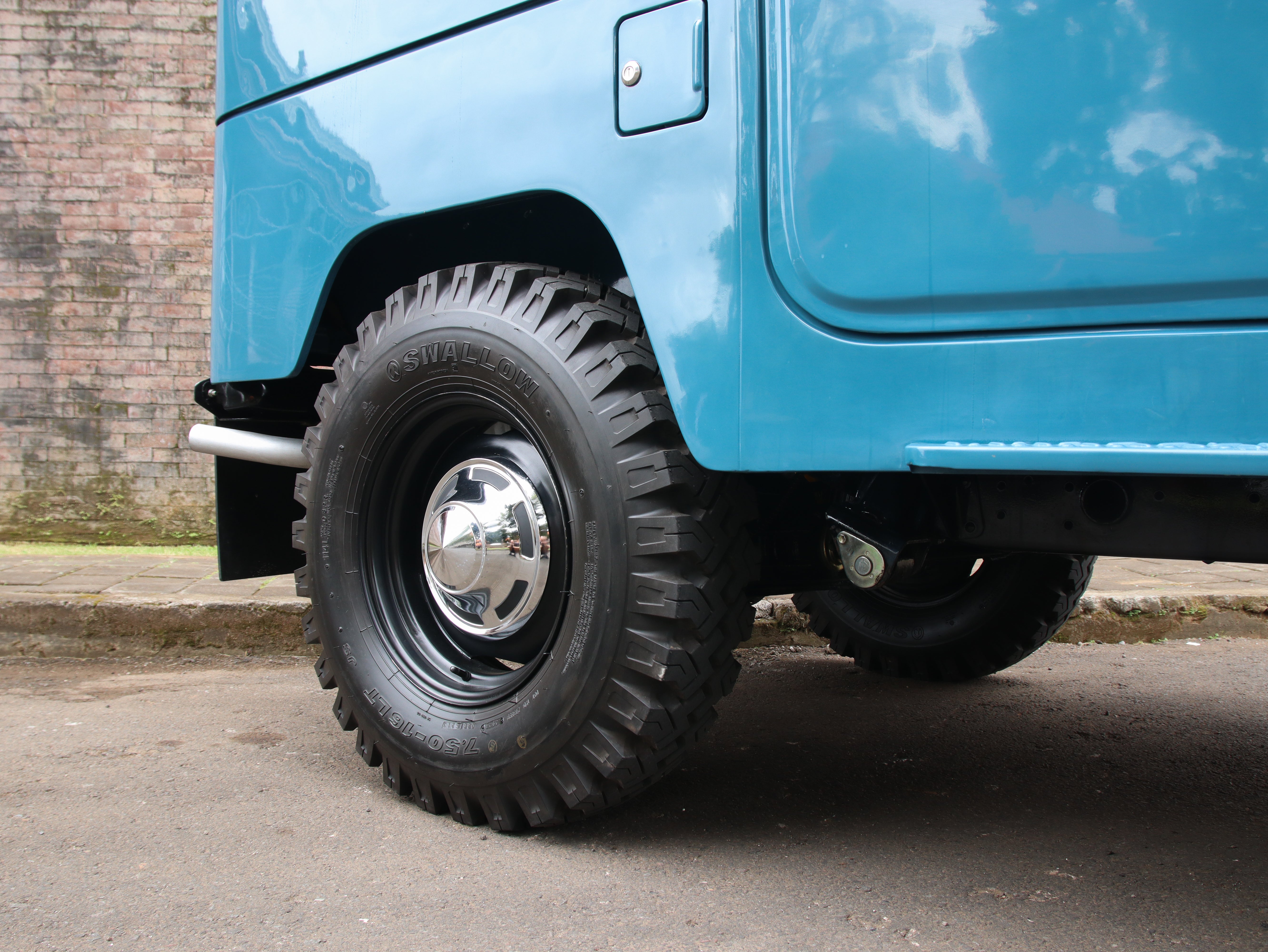 1982 TOYOTA FJ40 LAND CRUISER (SOLD)