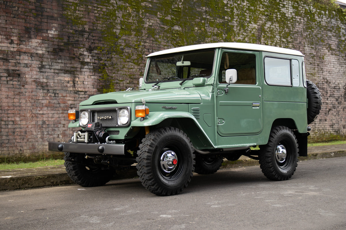 1980 TOYOTA FJ40 LAND CRUISER