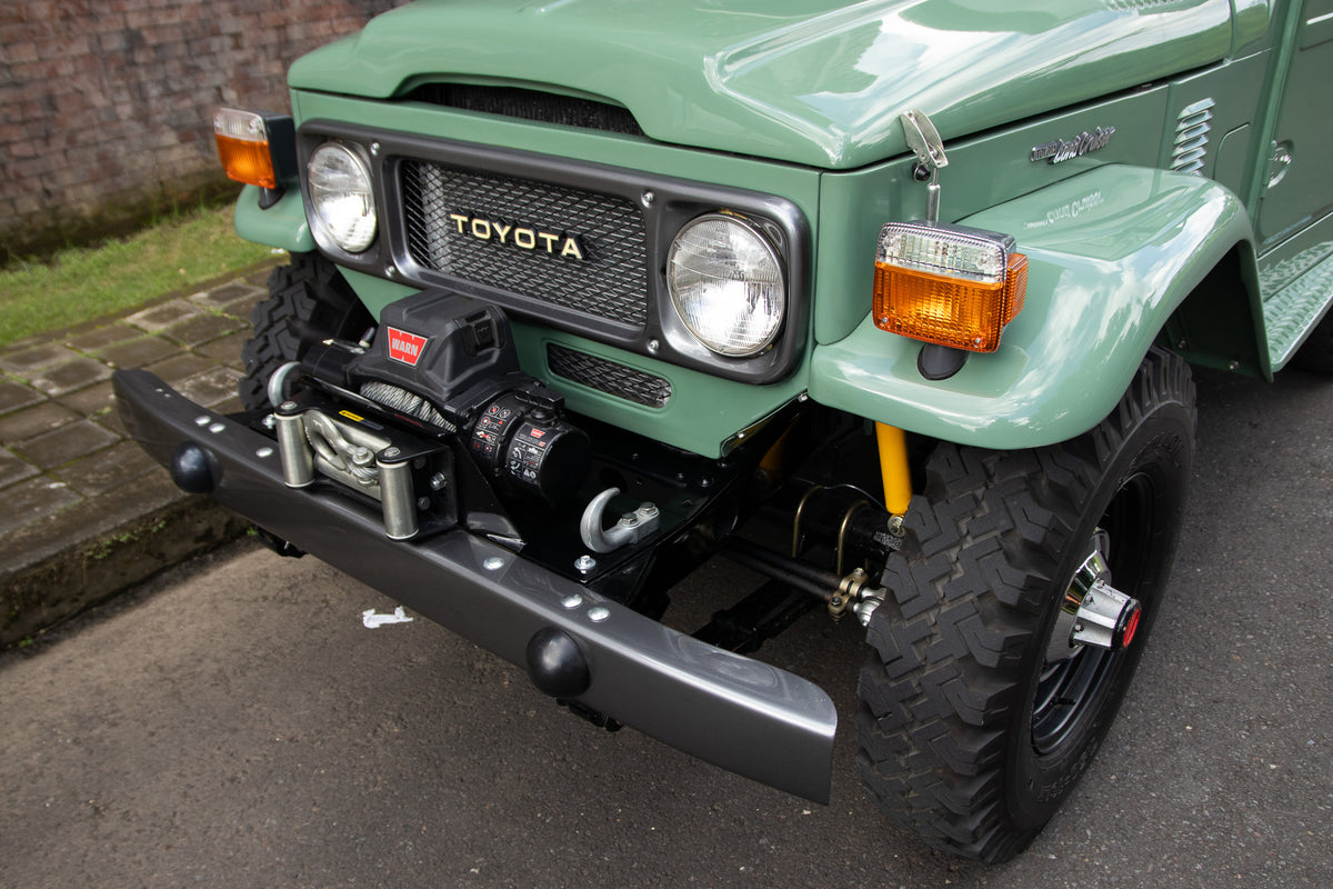 1980 TOYOTA FJ40 LAND CRUISER