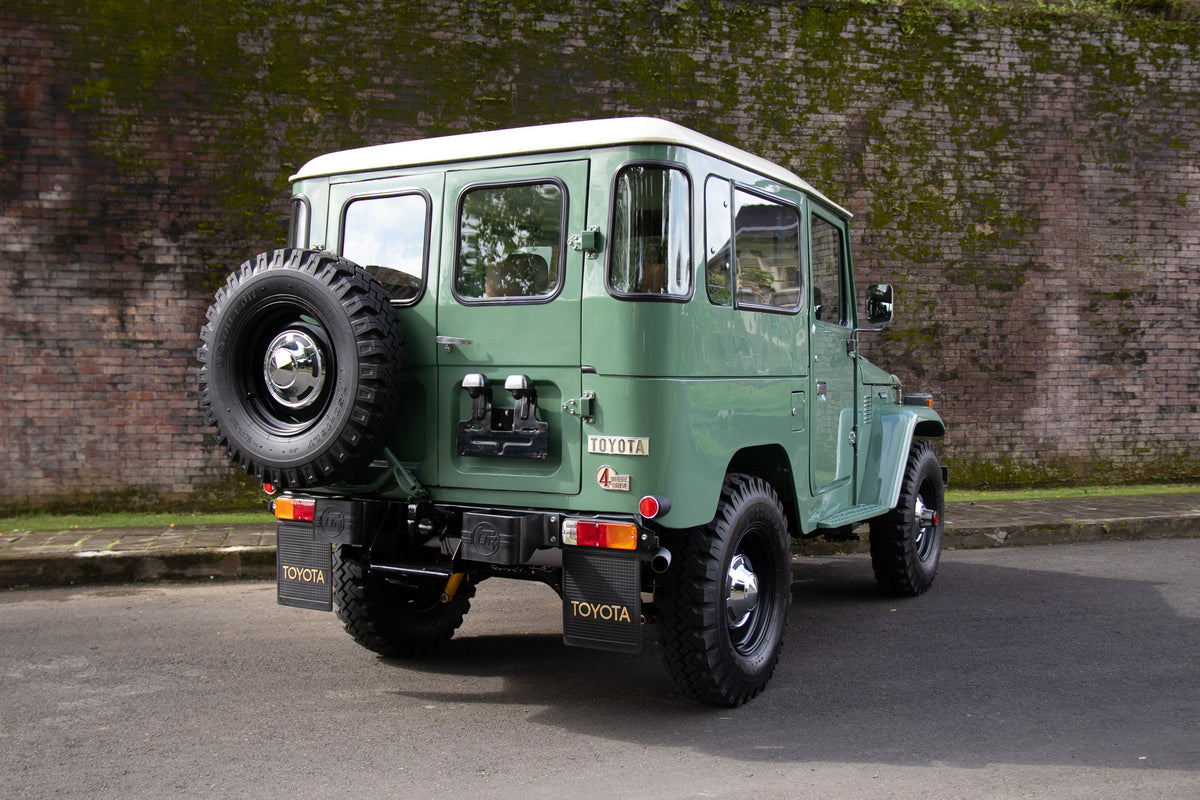 1980 TOYOTA FJ40 LAND CRUISER