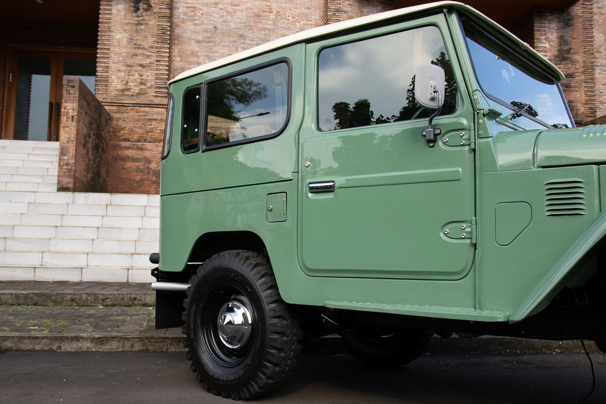 1980 TOYOTA FJ40 LAND CRUISER