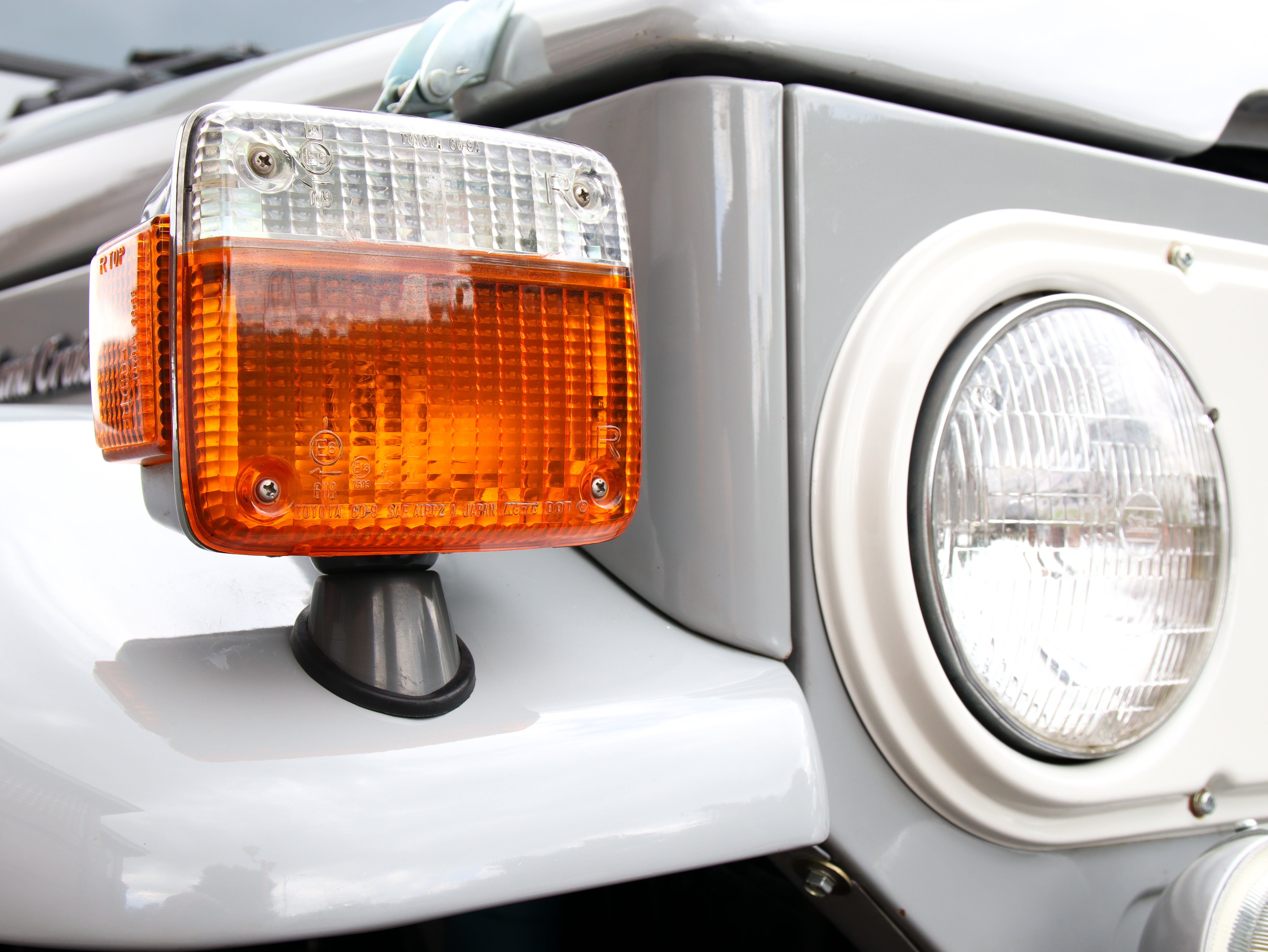 1977 TOYOTA FJ40 LAND CRUISER