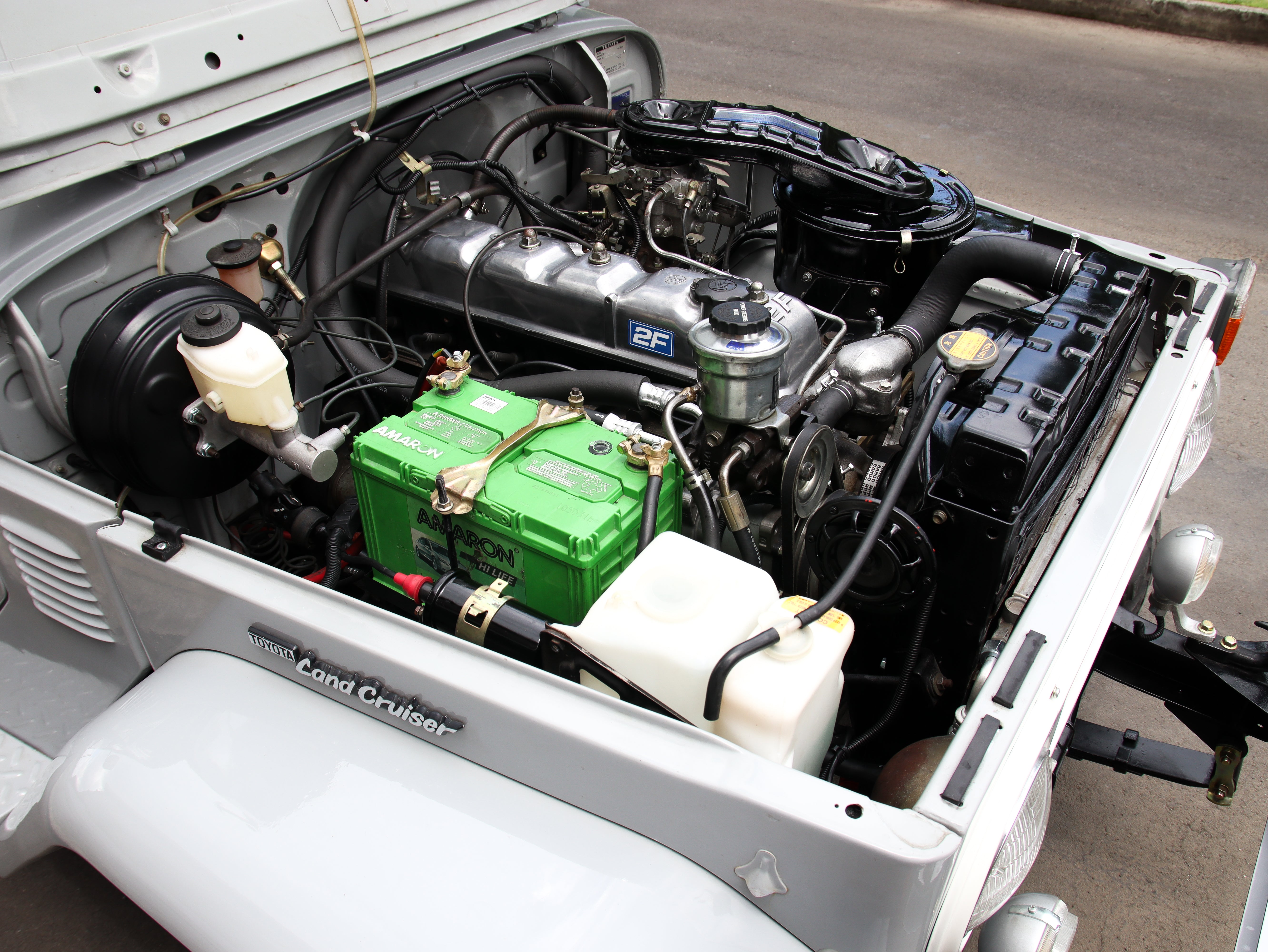 1977 TOYOTA FJ40 LAND CRUISER