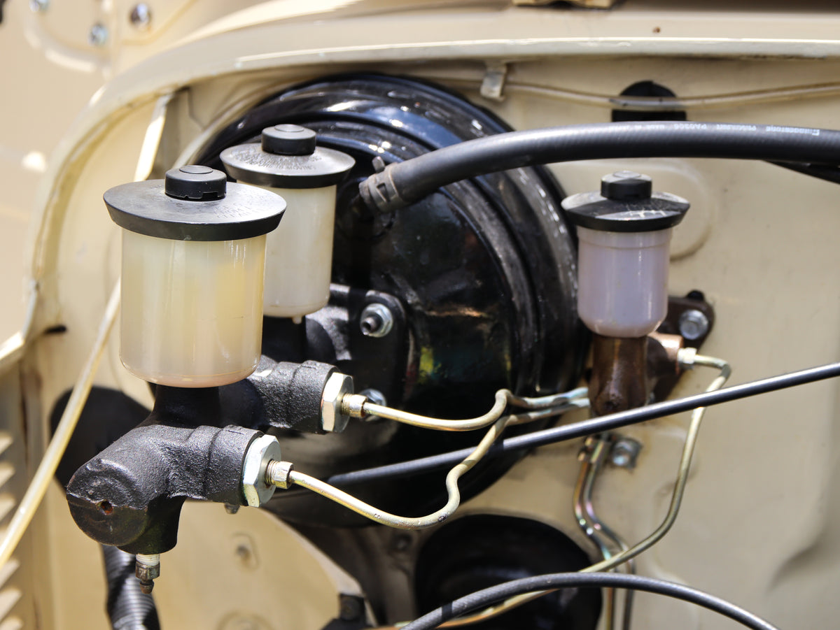 Original 2F Engine Overhauled Chrome Finish of Beige 1980 Toyota Jeep FJ40 Land Cruiser
