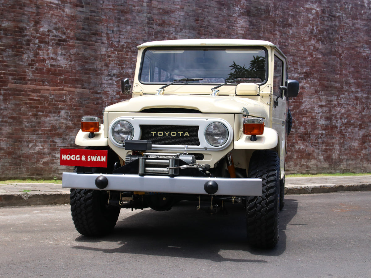 lassic Look 1980 Toyota FJ40 Land Cruiser in Beige Restored by Hogg & Swan