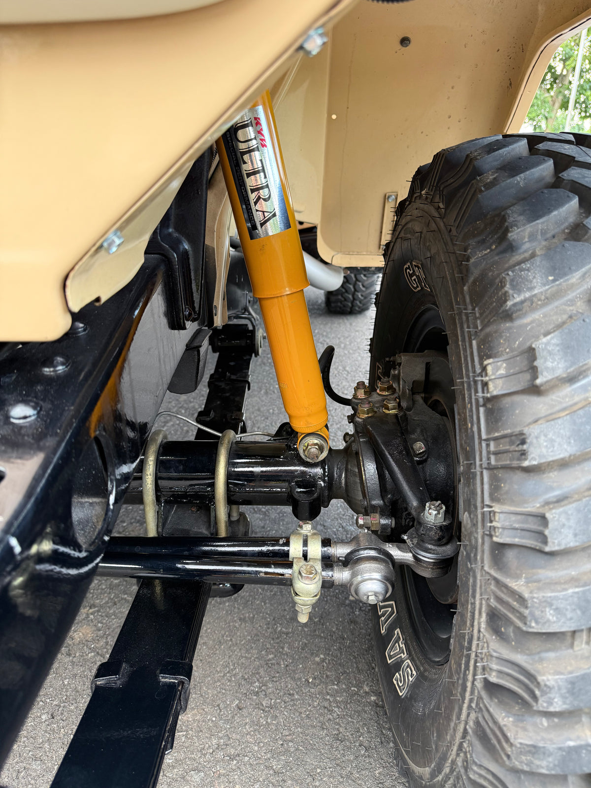 Vintage 40 Series Toyota Jeep FJ40 Land Cruiser with Classic Tyres and Upgraded Suspension