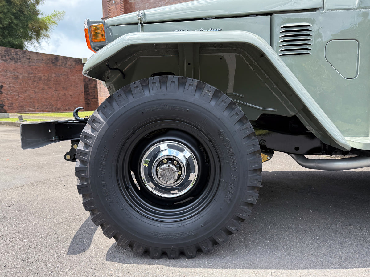 Restored Classic Toyota 40 Series Grey 1979 FJ40 Classic Original Look With Classic Tyres