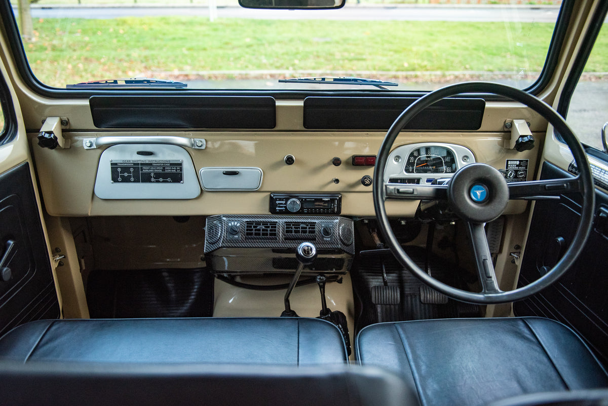 1977 TOYOTA FJ40 LAND CRUISER (SOLD)