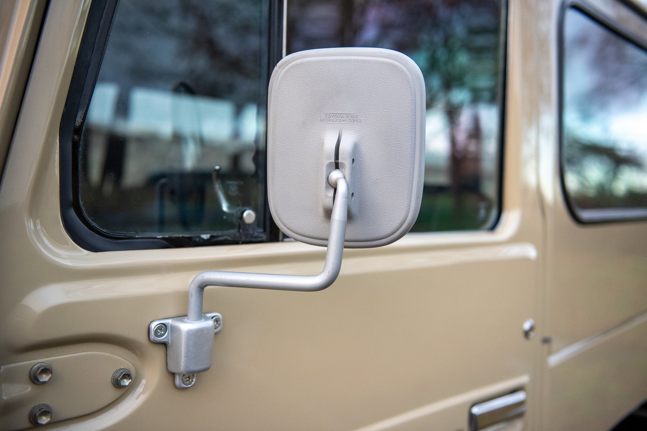 1977 FJ40 LAND CRUISER (SOLD)