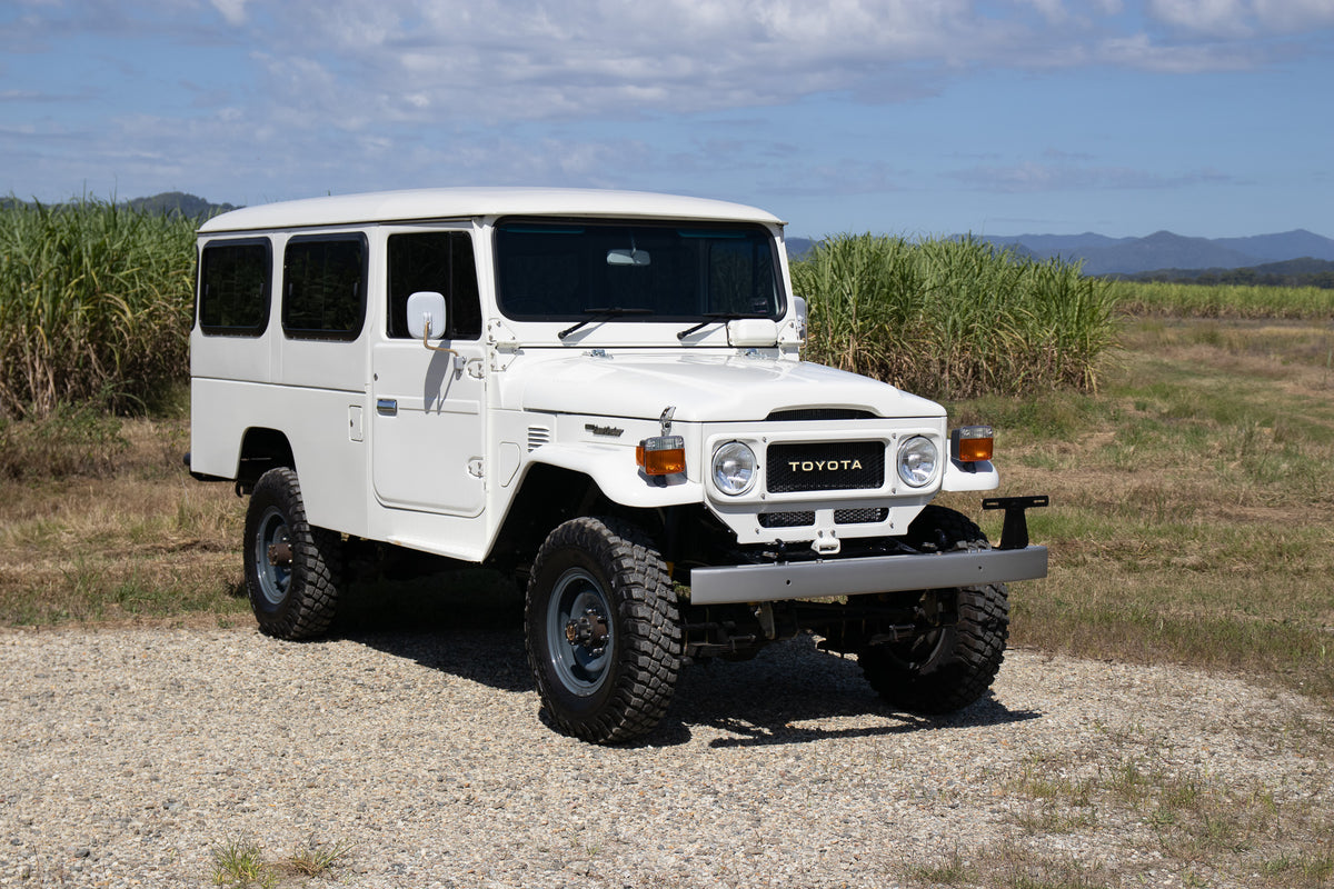 Vintage FJ45 Troop Carrier Full Restoration For Sale 