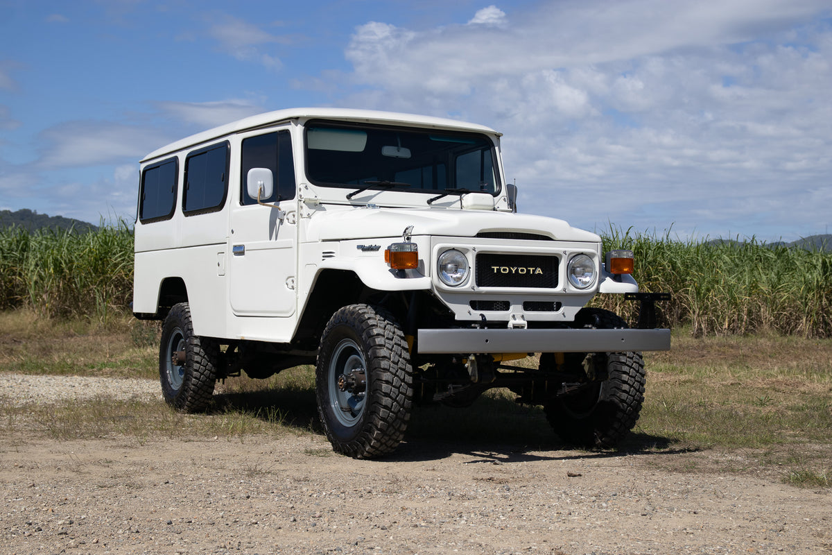 Classic 40 Series White 1982 Toyota FJ45 Troop Carrier Land Cruiser Full Restoration For Sale