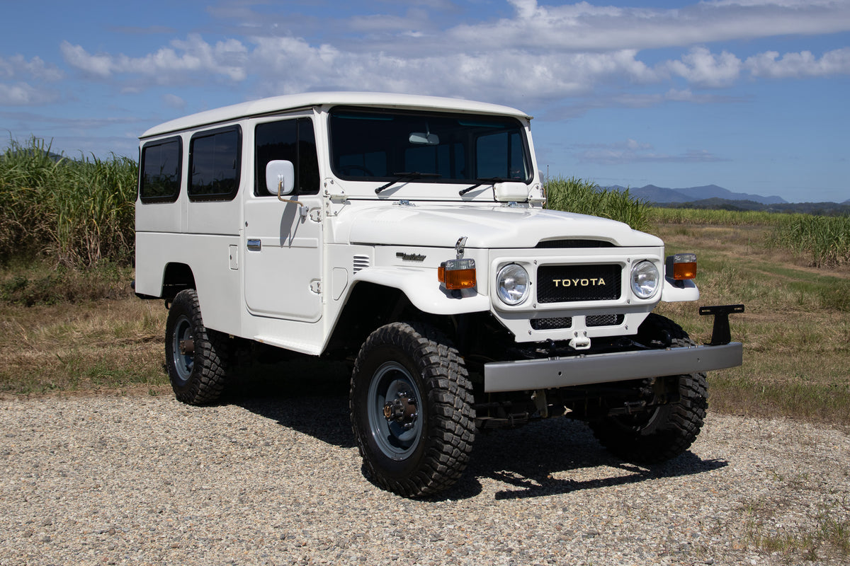 Classic 40 Series White 1982 Toyota FJ45 Troop Carrier Land Cruiser Full Restoration For Sale